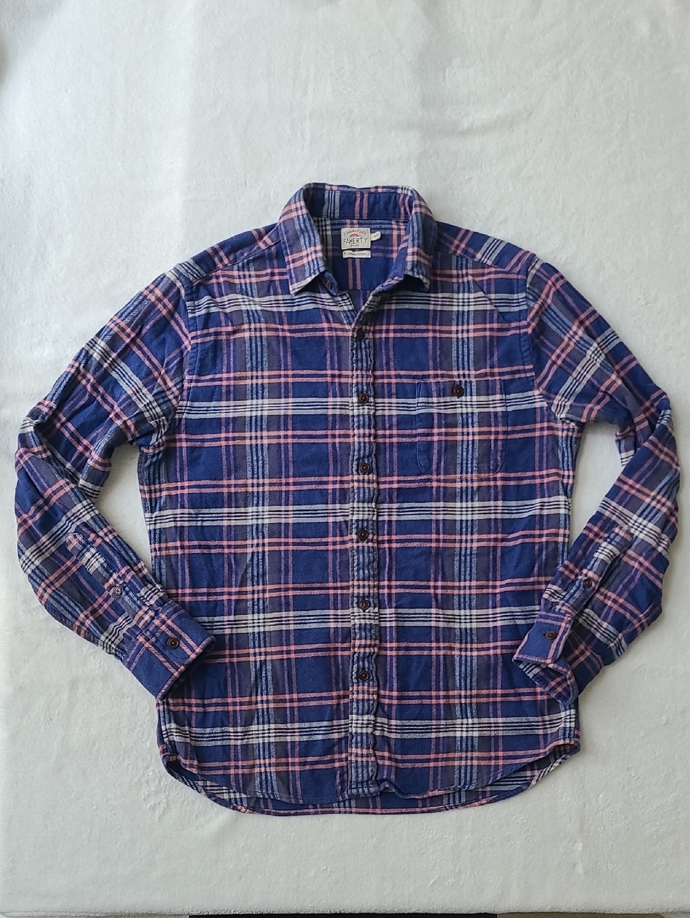 Faherty Plaid Organic Cotton Buttom Shirt Blue Pink Yukon Berry Plaid Flannel M
